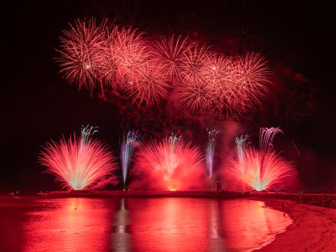 JAL琉球海炎祭　（Ｐｈｏｔｏ／Ｋｉｙｏｍｉ　Ｋａｎｅｋｏ）